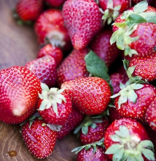 Healthy Fruits To Eat For A Clear Skin